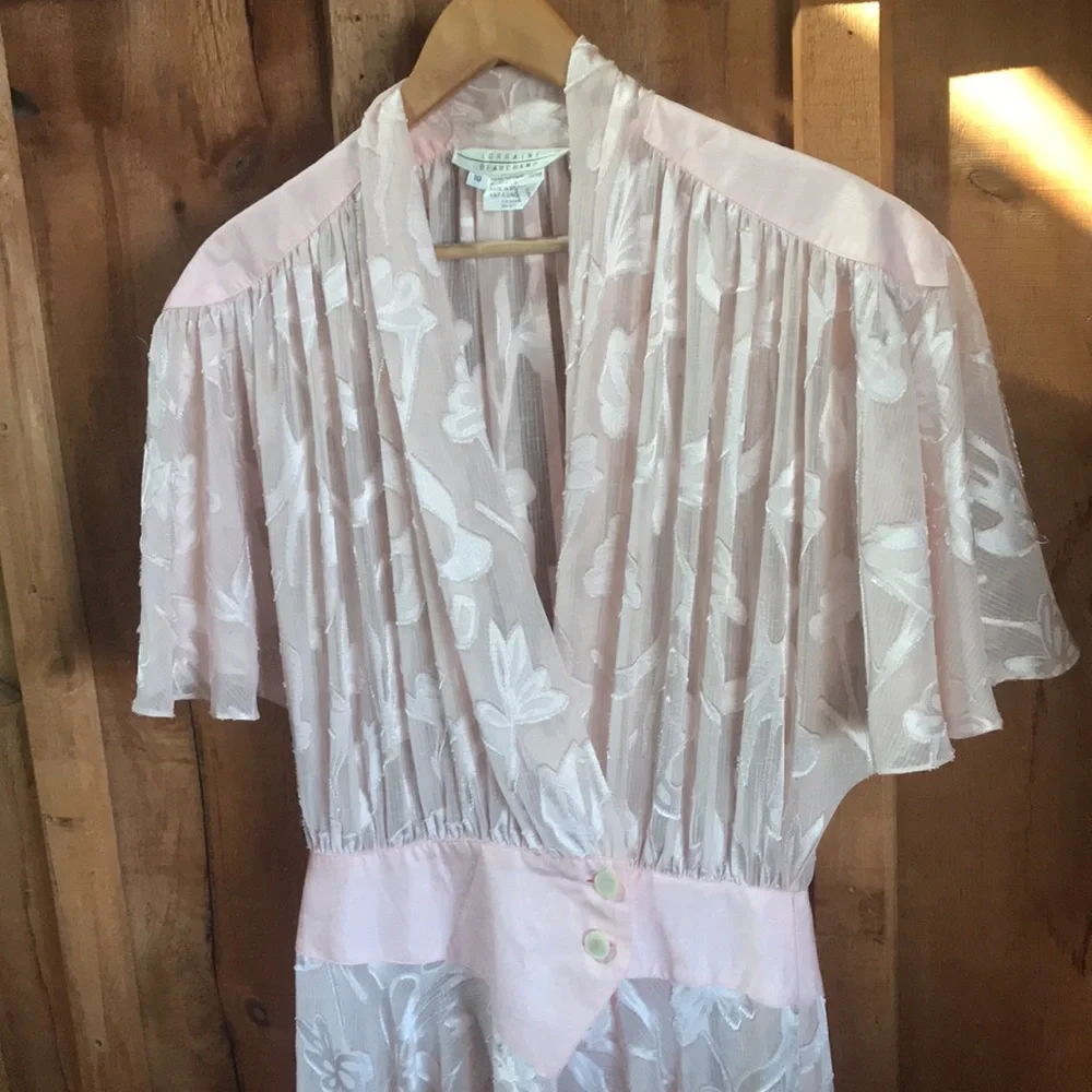 Vintage nightgown - Picture 2 of 9